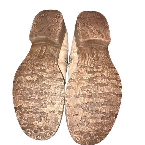 Eurosoft Selden Knee High Boot Stone Taupe Faux Suede Upper Lace Up Riding Boot - Picture 7 of 9